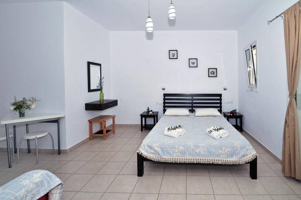 Elea Apartments Kalamos  Екстериор снимка